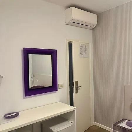 Rosa Otel