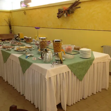 Rosa Hotel 3*